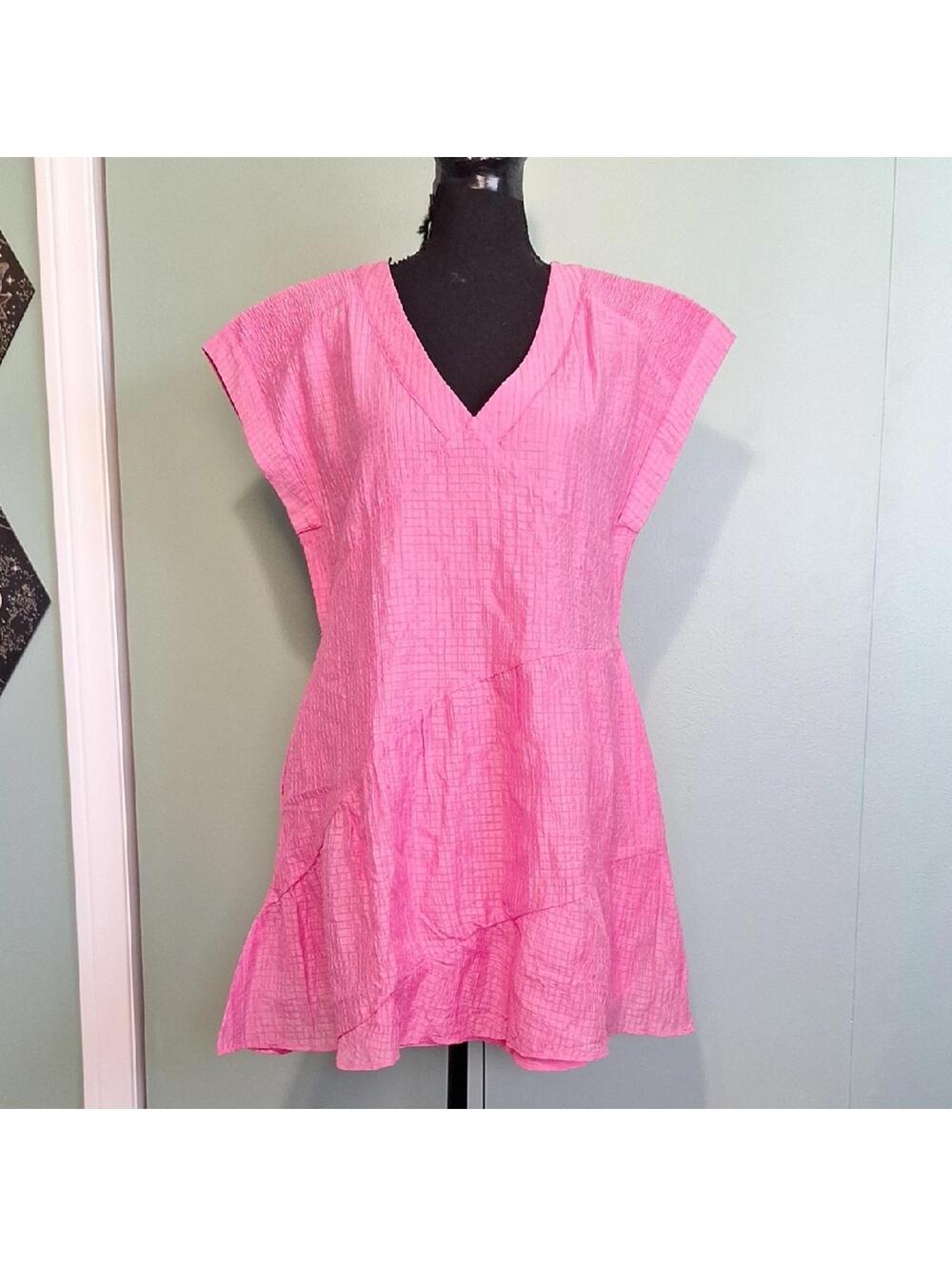 Nwt Kori Pink Textured Asymmetrical Line Dress Size Small